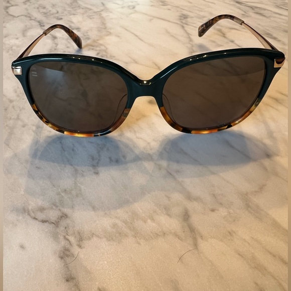 TOMS Sandela sunglasses - brand new. Green / gold/ tort. - Picture 3 of 5